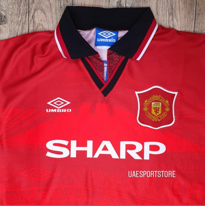 Man United classic 1995 jersey WITH CANTONA 7 - uaessss