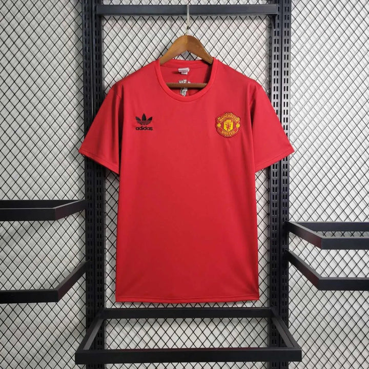 Man United training red jersey 2023/24 - uaessss