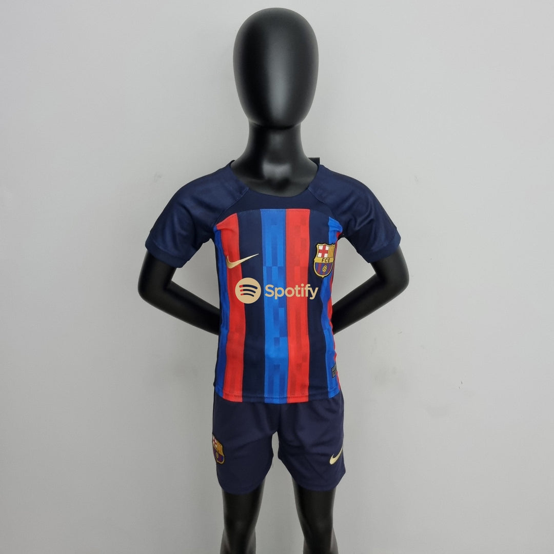 Barc_a Kids Home Kit 2022/23