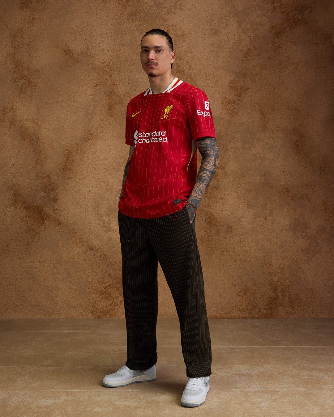 LFC HOME PLAYER VERSIONS JERSEY 2024/25