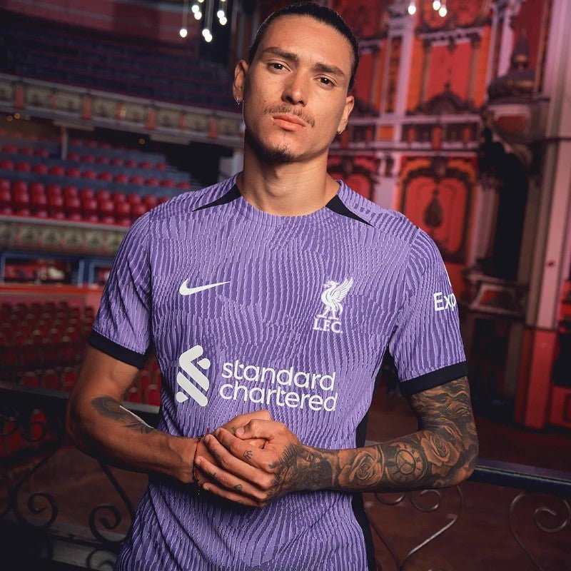 ليفربول X ليبرون YNWA ÉDITION LIMITÉE JERSEY 23/24