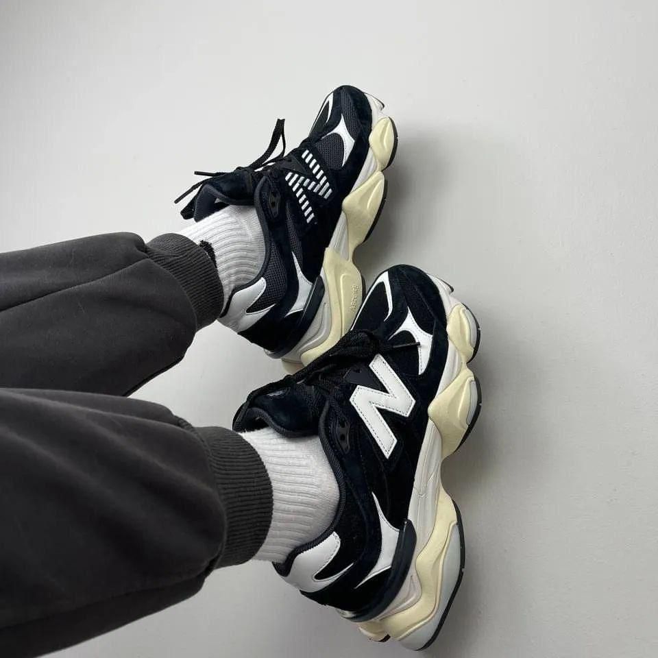 New Balance 9060 Black White