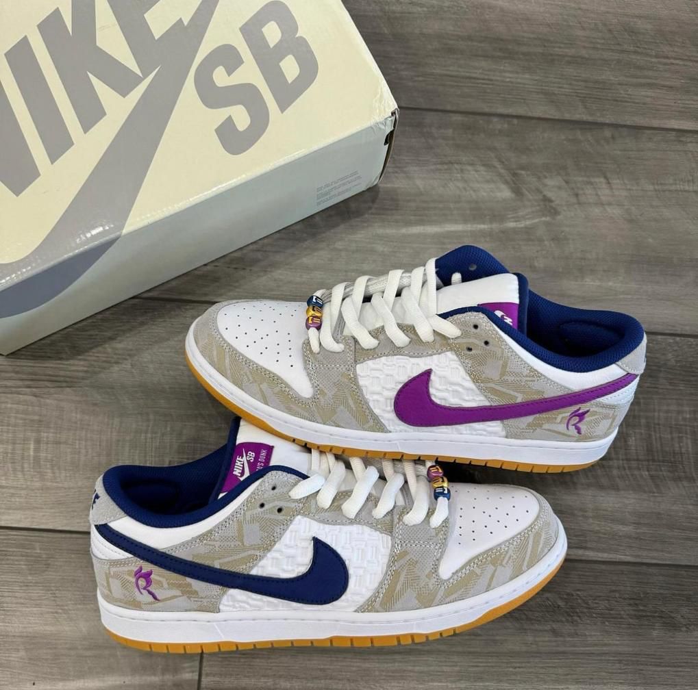 Ravssa Leal x Nike SB Dunk Low