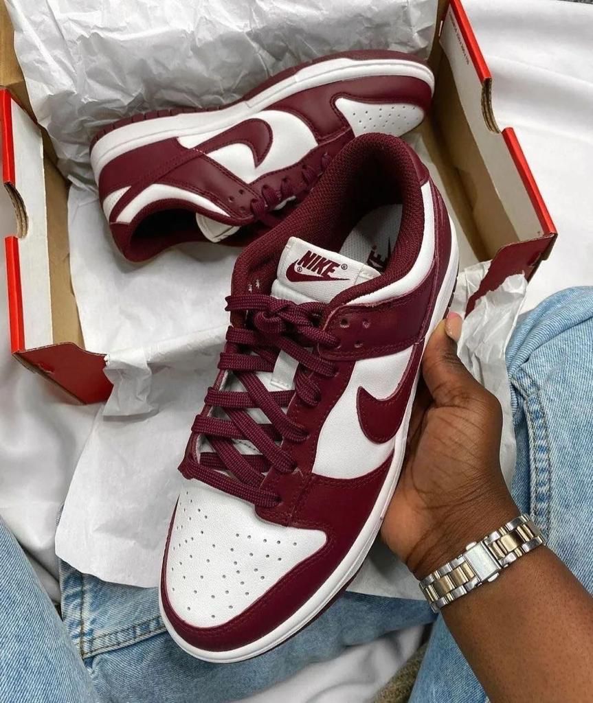 Nike dunk Low Bordeaux