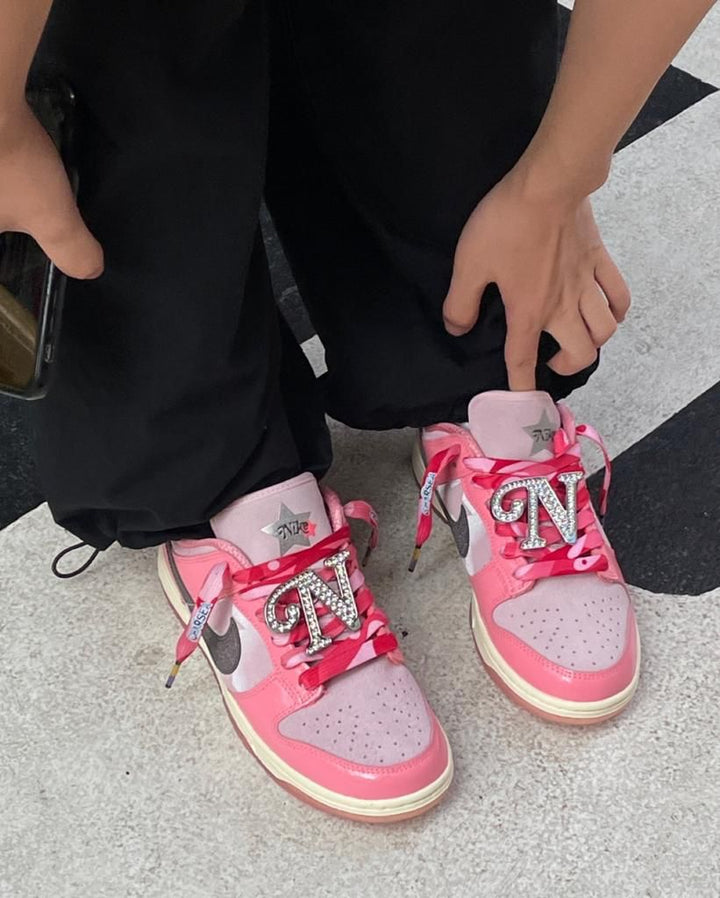 Nike Dunk Low  Barbie