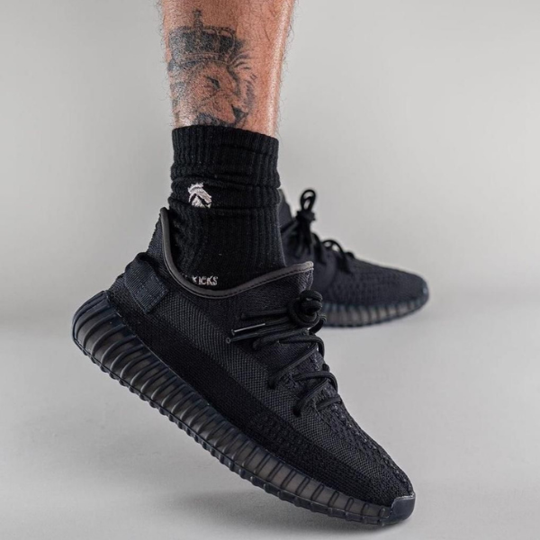 yeezy Boost 350 V2 Onyx