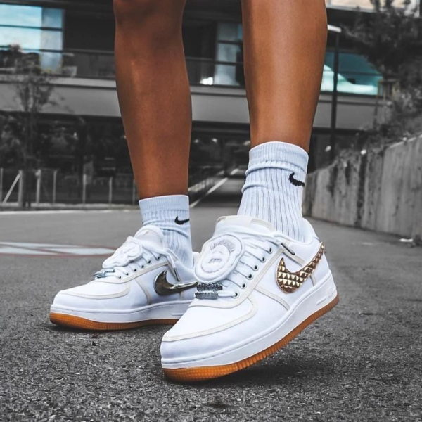 Travis Scott x Air Force 1