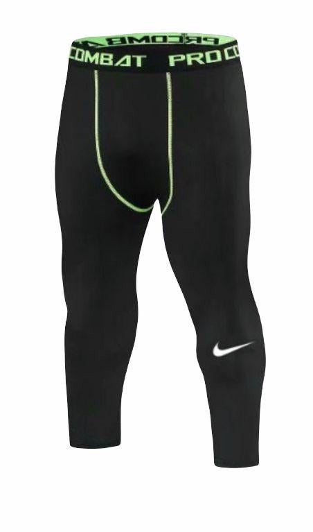 Nike dry fit 3/4 stretch shorts