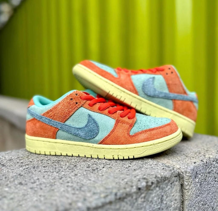 Nike SB Dunk Low Orange Emerald Rise