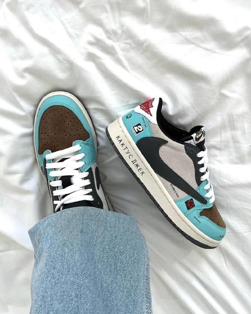 TRAVIS SCOTT X JORDAN 1 LOW 'BMW JACKBOYS