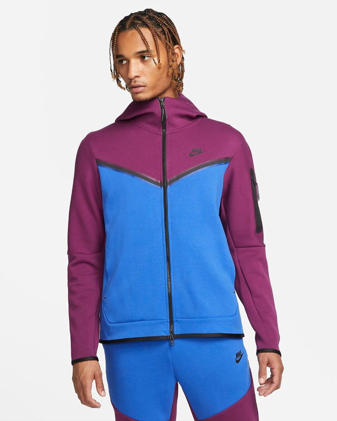 مجموعة كاملة من هوديي Nike Tech Fleece بسحاب كامل باللون الأرجواني والأزرق